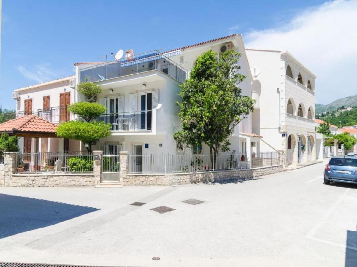 Rooms & Apartments Barisic Mlini Exterior photo
