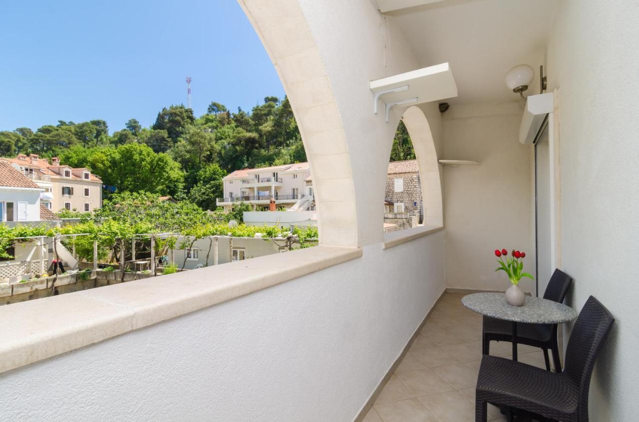 Rooms & Apartments Barisic Mlini Exterior photo