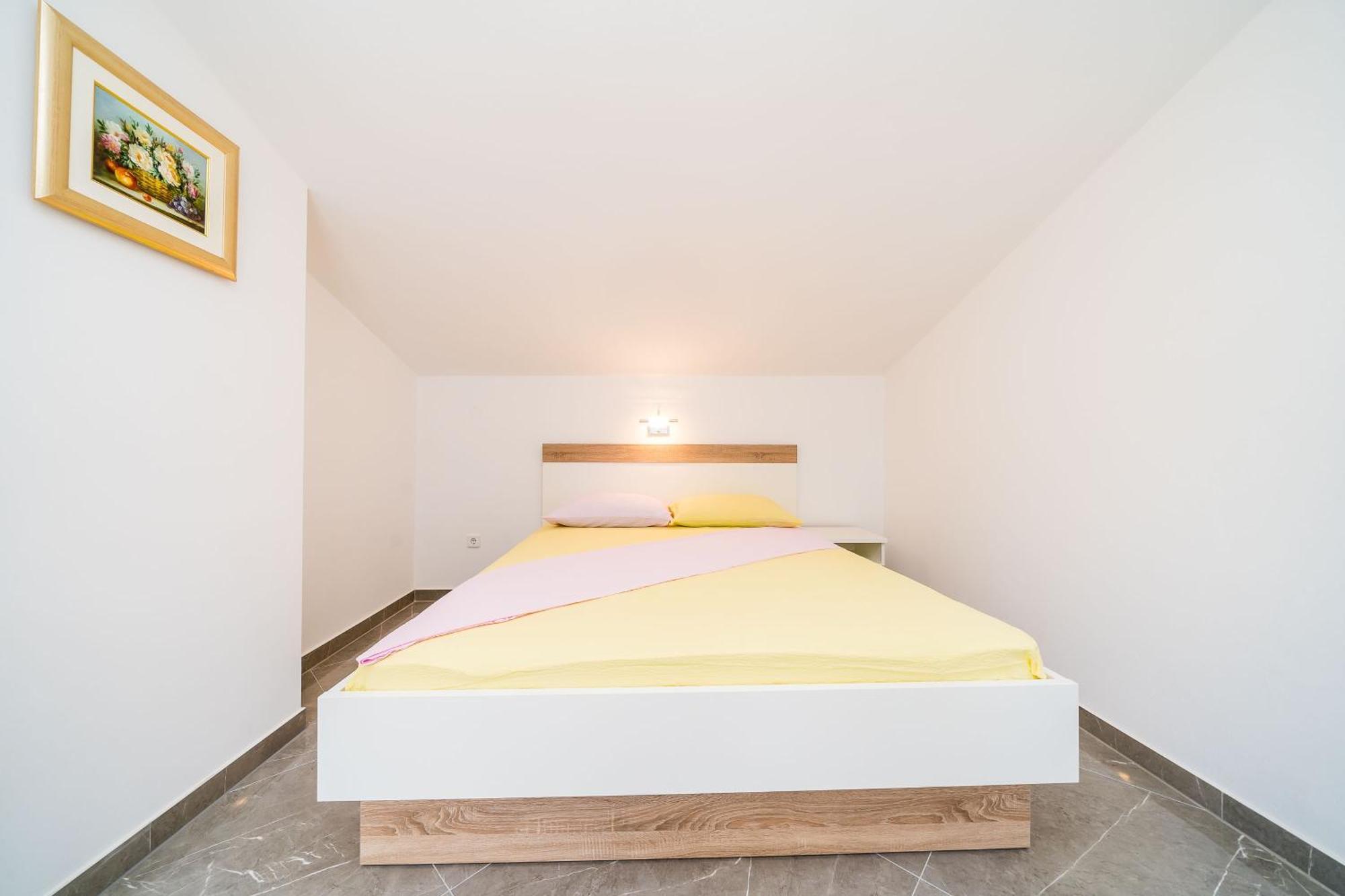 Rooms & Apartments Barisic Mlini Room photo